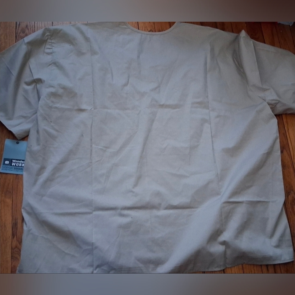 WonderWink Wonder Work - Women's Khaki Uniform Medical Scrub Top. Size 4XL. NWT - Picture 11 of 11